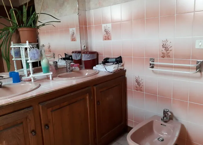 Halte Aux Places Frühstückspension