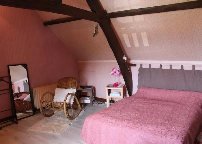 Frühstückspension Halte Aux Places Marcillac-Saint-Quentin